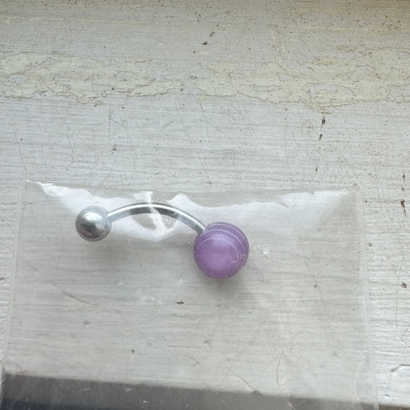 Purple striped belly button ring - Picture 3 of 3